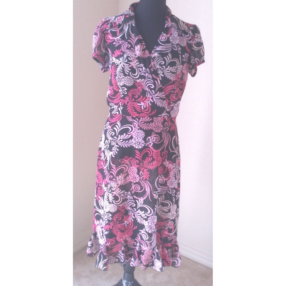 JBS WOMENS VERY SHEER BLACK DRESS WITH PINK FLORAL PATTERN SIZE SMALL	BN242